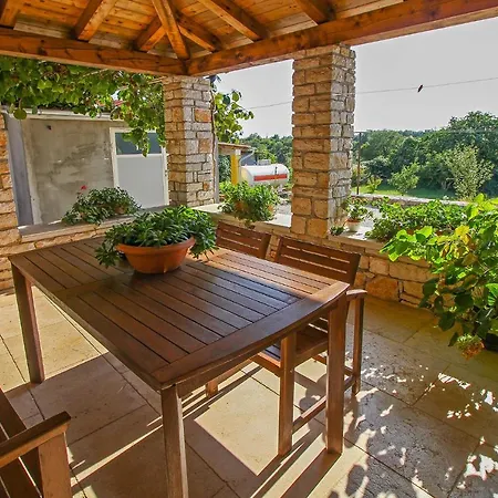 Alena In Debeljuhi Casa vacanze Žminj